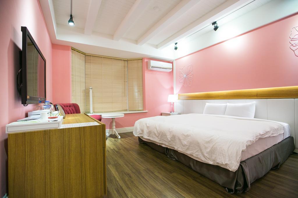 Young Motel Taitung Номер фото