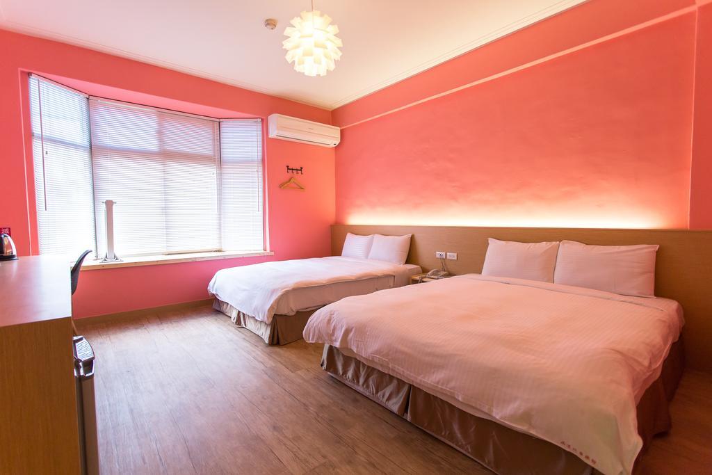 Young Motel Taitung Экстерьер фото