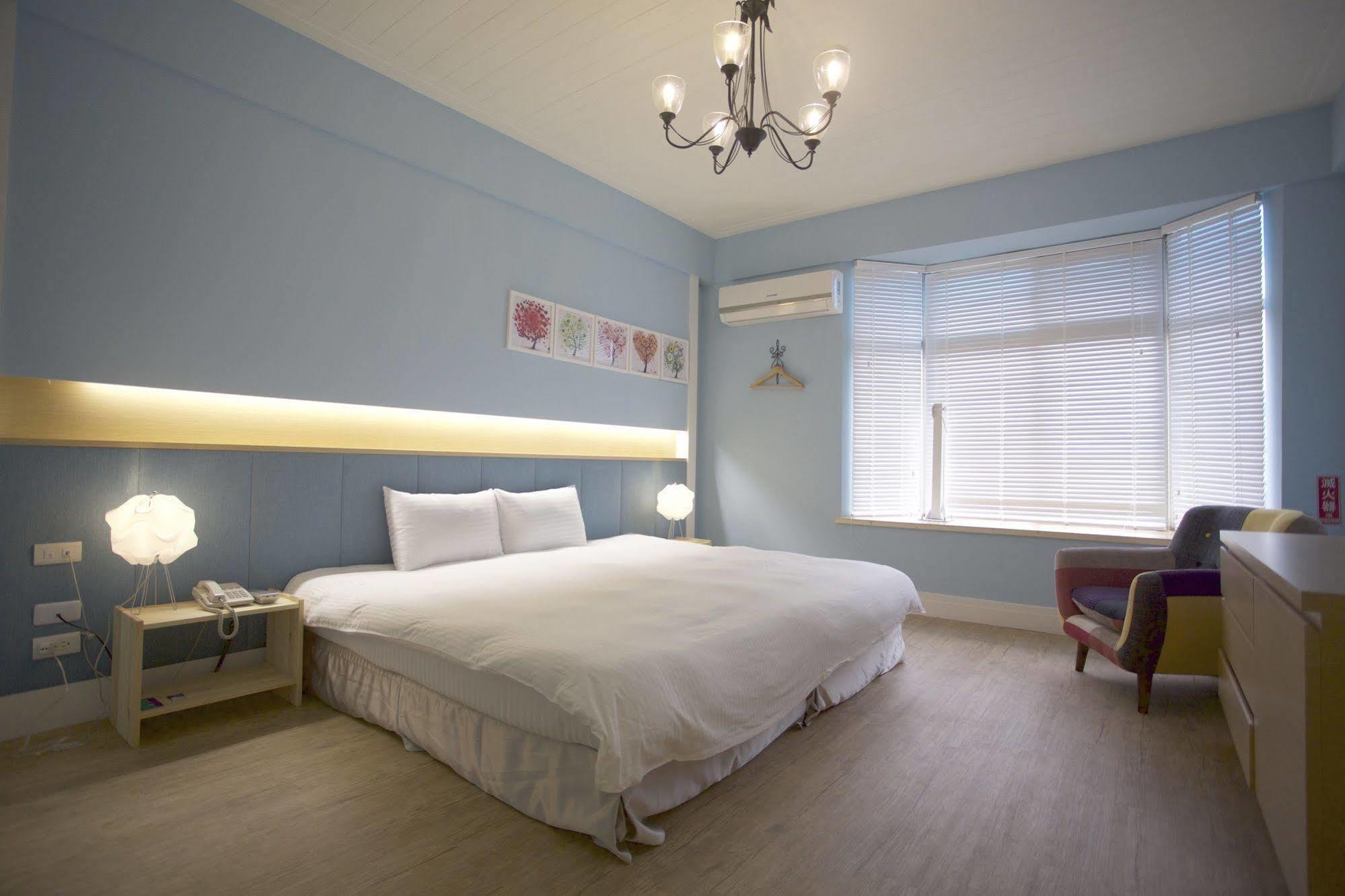 Young Motel Taitung Экстерьер фото