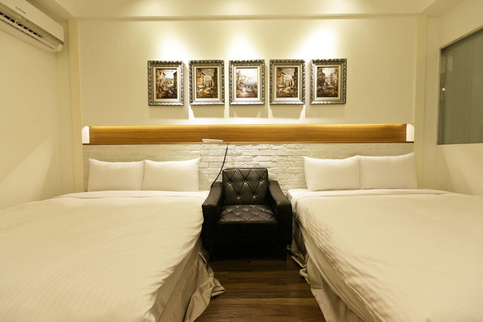 Young Motel Taitung Экстерьер фото